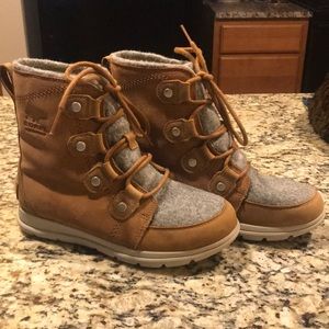 Barley worn SOREL Explorer Joan Boot